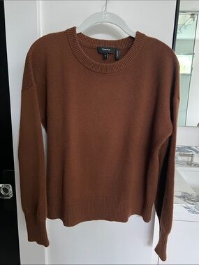 Theory 100 Cashmere Brown Sweater